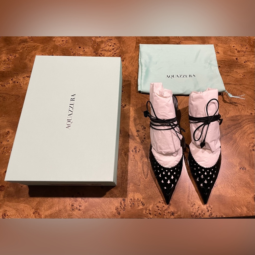 AQUAZZURA 50mm Amourose Pumps in patent black NIB size 38